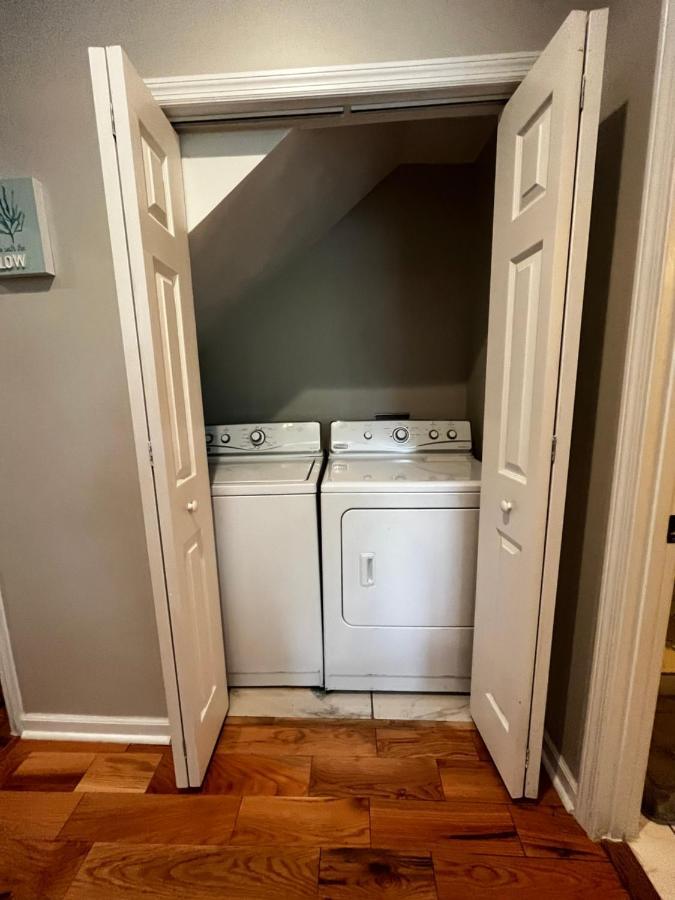 Atlanta Unit 2 Room 1 - Quiet Private Bedroom Private Bathroom ภายนอก รูปภาพ